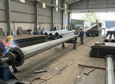 Gia công cột đèn chiếu sáng đô thị cho dự án – Giải pháp đồng bộ tại Cơ Khí Prosimex