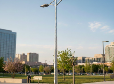 Gia Công Cột Đèn Mạ Kẽm Nhúng Nóng Chống Ăn Mòn Cho Dự Án Đô Thị – Cơ Khí Prosimex