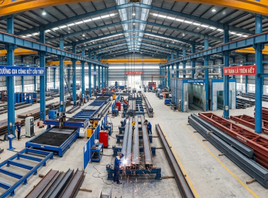 Gia công khung nhà thép tiền chế gồm những hạng mục nào? Quy trình chi tiết từ A–Z – Cơ Khí Prosimex