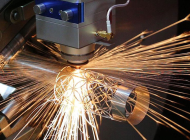 Máy Cắt Laser Sợi Quang G6020 -O trong gia công thép tấm