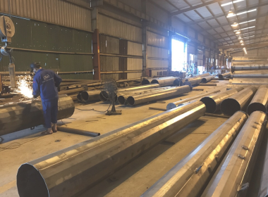 Gia Công Hàng Cột Điện Tại TPHCM 