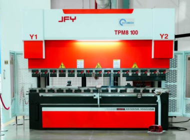 Máy chấn thủy lực CNC (Hydraulic Press Brake)