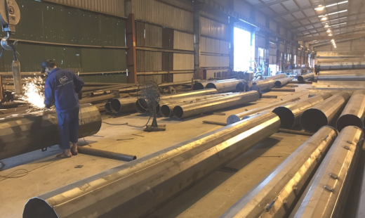  Gia Công Hàng Cột Điện Tại TPHCM 